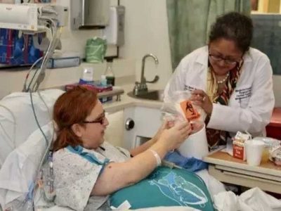 WOMEN, HOLD, HER, HEART, IN, HAND, AFTER, OPERATION