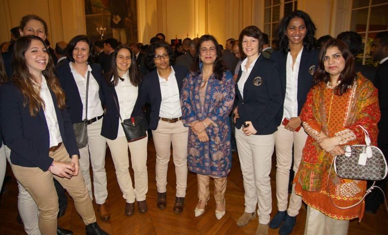 Embassy dinner in honor of the national cricket teams of French men and women from Pakistan in France