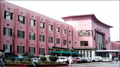 Women committed suicide by throwing acid on her husband and stepson