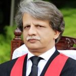 Justice Azmat illness: Hearing of panama case adjourned until Monday