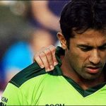 Wahab Riaz mourn on his father's death