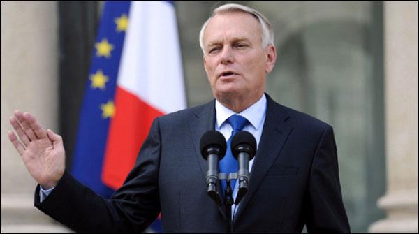 France calls for the cancellation of US sanctions on muslim countries