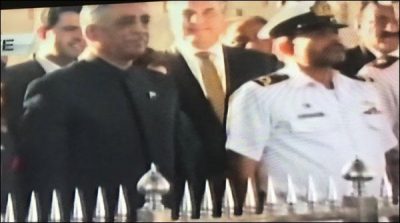 The new governor Mohammad Zubair went to Mazar-e-Quaid for attendance