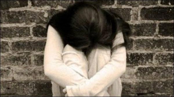 Dera Ghazi Khan: 6 daughters announced to Winnipeg, father cried