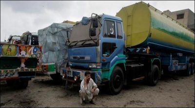 Customs operation in Balochistan, recovered diesel and alcohol