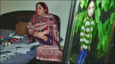 Indian court decided to entrust the 5 year old child of mother