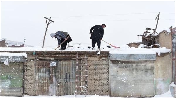 Afghanistan: 100 dead from heavy snowfall