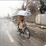 Snowfall stopped in the upper areas, extremely cold weather