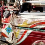 Karachi: 4 people killed due to crushed coach in gulshan-eiqbal