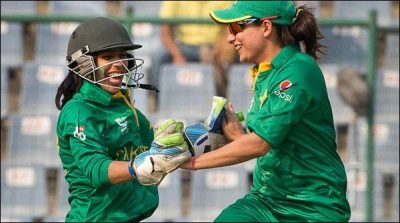 Pak, women, team, entered, in, super, six