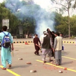 STUDENTS, FIGHTING, BITTERLY, IN, PUNJAB, UNIVERSITY, TODAY