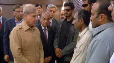 DELEGATION, OF, SRI LANKA, DONATING, CORNIA, MEET, CM, SHEHBAZ SHARIEF