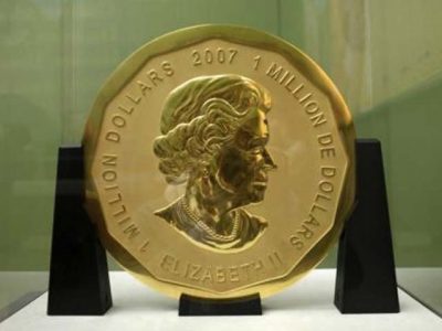 Theft 100 kg weight gold coin from Germany Museum 