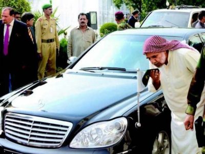 The distance whould increase between Asif Zardari and his Peer Ejaz Shah