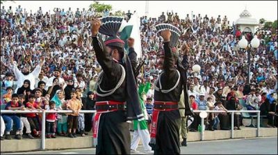 Lahore: flag-lowering prestigious ceremony on wagah Border
