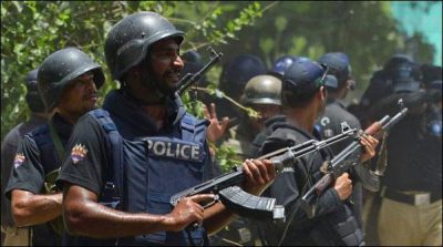 Lahore: 10 suspects detained in the search operation, seized liquor and drugs