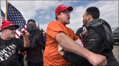 California Huntington Beach Trump supporters and opponents face to face