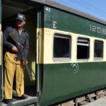 Honest Railway policemen returned the bag to the passenger
