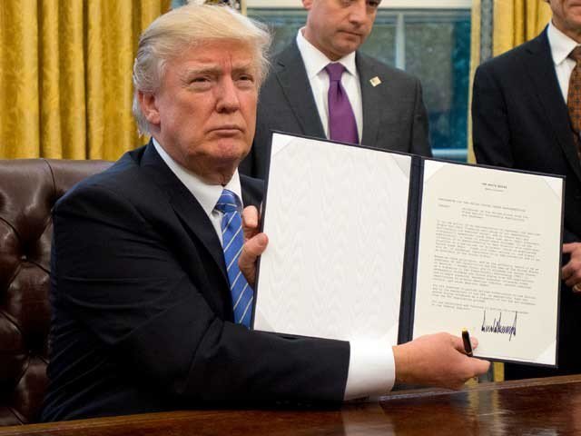 امریکی عدالت نے ٹرمپ کا ایک اور حکم نامہ معطل کردیا