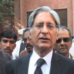 DG ISI has a close relationship with Maryam Nawaz, Aitzaz Ahsan
