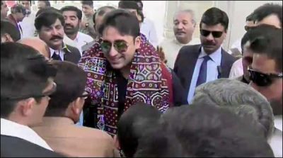 Sukkur: Bilawal Bhutto arrives at Sadhu Bela temple