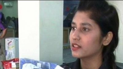 Karachi Aisha became Pakistan's first female courier