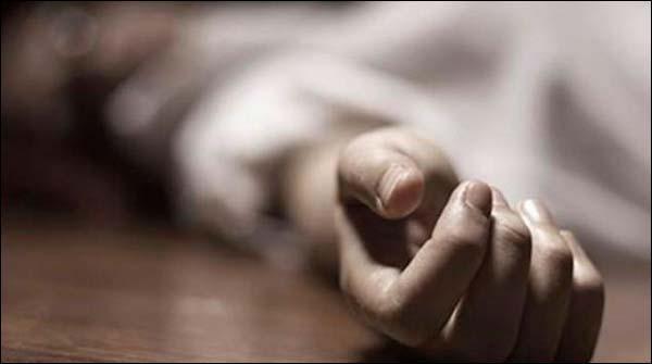 Karachi: The girl's body was burned to death hand over the family