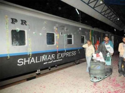 Pakistan Railways was handed over the Shalimar express management for 2 years to a private company