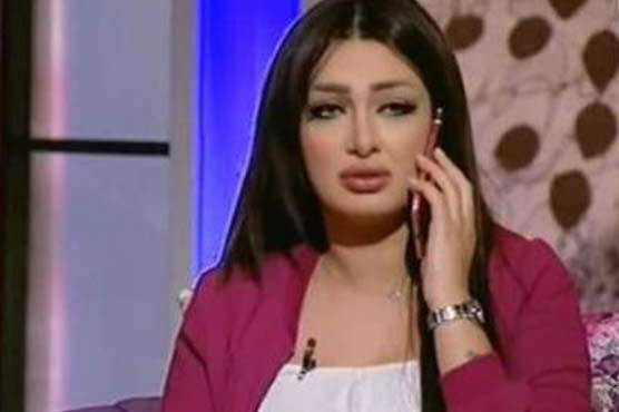 مصری ٹیلی وژن کی خاتون میزبان کو لائیو شو میں طلاق