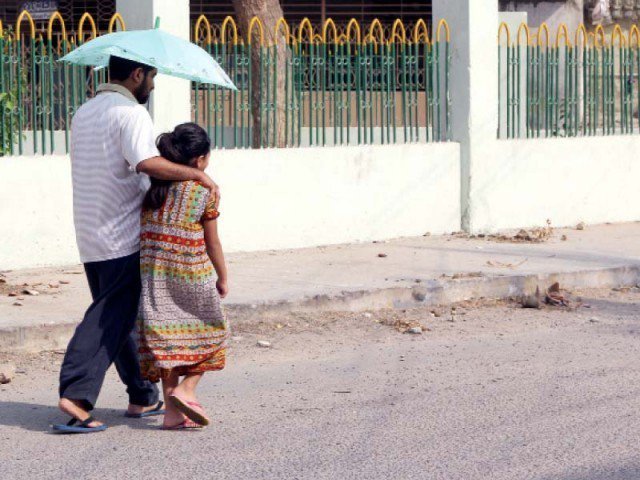 Heating rule of third consecutive day in Karachi