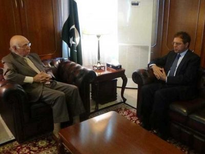 Considerations to be away from Afghanistan Chaman border will be closed, Sartaj Aziz