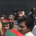 Protest against loadshedding in Peshawar, PTI workers stormed the WAPDA House