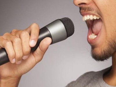 Guests killed on stop Cacophonist songs