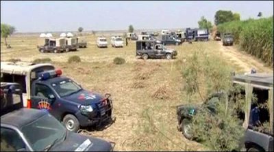 Rahim Yar Khan: operation against dacoits in Kacha area
