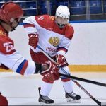 Putin played ice hockey with the former skier