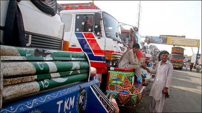 Goods transport strike, run out of ports