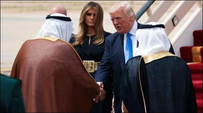 Saudi Arabia, Melania Trump robe full black dress