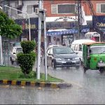 Rain with strong winds in Lahore