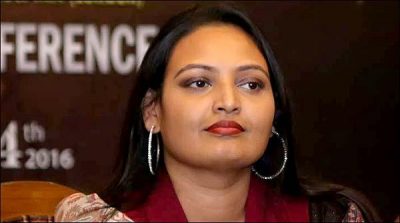 Saira Peter will be earlier performing solo in London