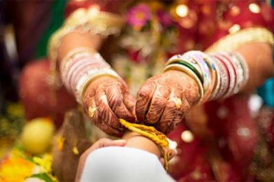 Bride refused to marry the groom chewing gutkha