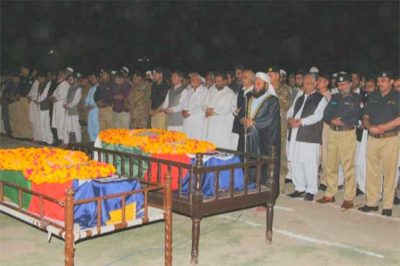 Peshawar: Funeral prayer offered killing policemens from the firing
