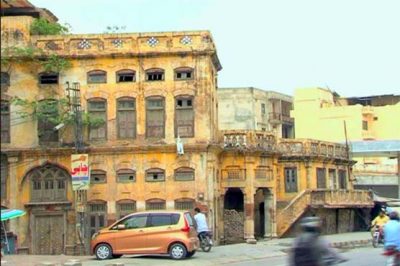 Rawalpindi: Old buildings threatened for citizens in moonsoon