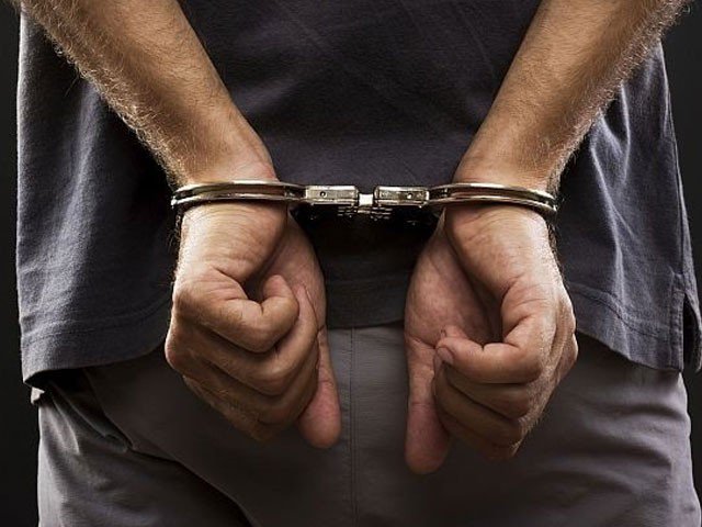 360 human smugglers canceled identity cards and passports in Gujranwala