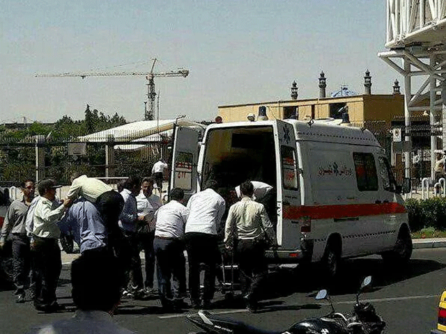 ایران میں پارلیمنٹ اور امام خمینی کے مزار پر خودکش حملے