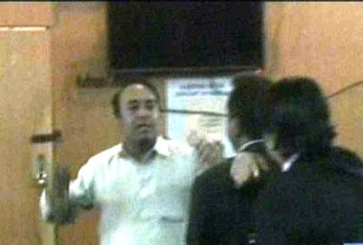 Thunderstorms rain on the Lahore High Court slogans in fovour of PM