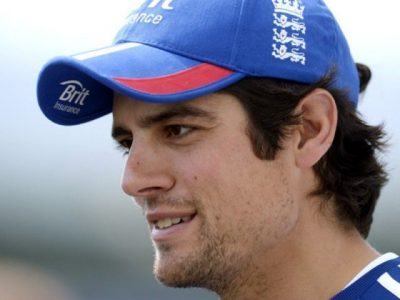 Alastair Cook has timely saved the reporter from being injured