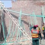 Multan roof of the building under construction callapes, kills worker