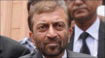 Farooq Sattar met captive workers in court