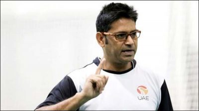 Players must control their emotions, Aqib Javed