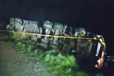 Uch Sharif, Sahiwal, one person killed by two containers